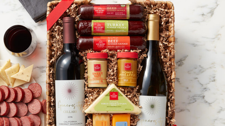 Hickory Farms savory snacks wine basket
