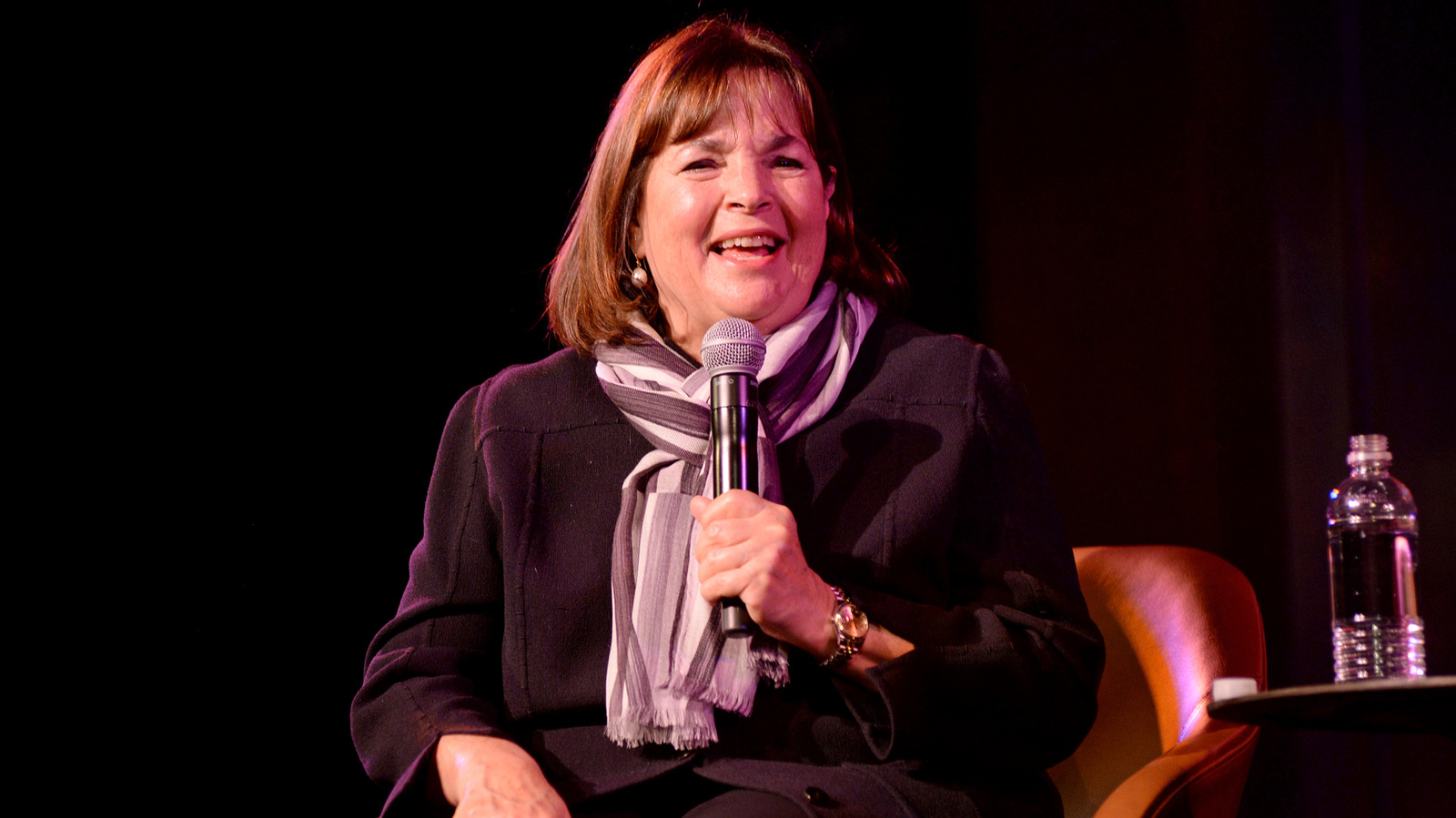 <a href="https://www.foodrepublic.com/2068782/ina-garten-dinner-party-invitation-advice/" target="_blank">Ina Garten’s Advice On Deciding Who To Invite To Your Dinner Parties</a>