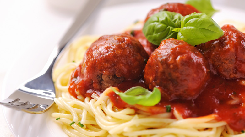 Spaghetti with meatballs
