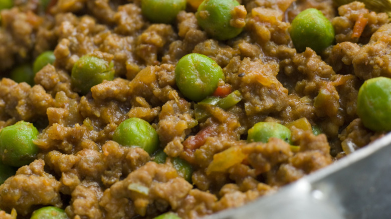 Indian Chili: Keema With Peas Recipe