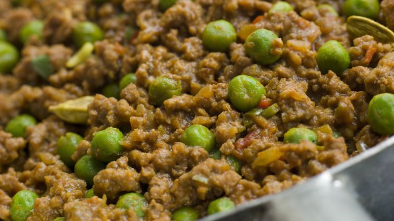 Indian Chili: Keema With Peas Recipe