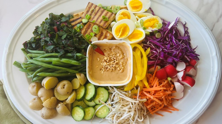 Indonesian gado gado