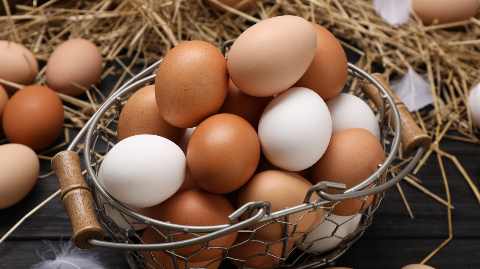 <a href="https://www.foodrepublic.com/1804470/buy-eggs-vs-own-chickens-affordable/" target="_blank">Is It More Affordable To Buy Eggs Or The Actual Chickens?</a>
