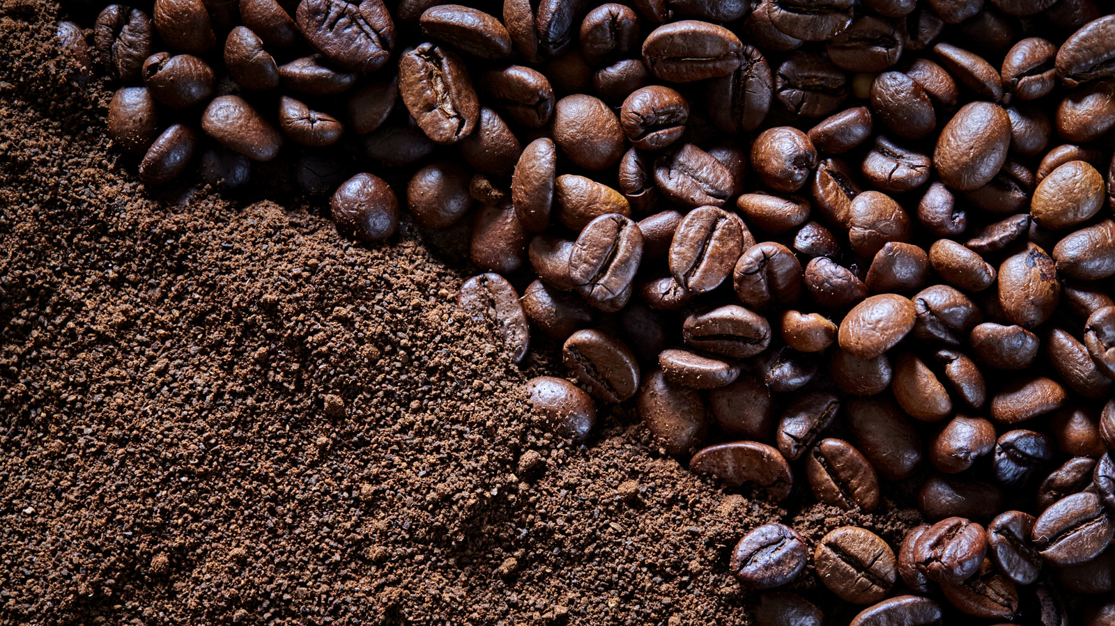 <a href="https://www.foodrepublic.com/1762008/should-you-thaw-frozen-coffee-beans-before-grinding/" target="_blank">Is It Necessary To Thaw Frozen Coffee Beans Before Grinding Them?</a>