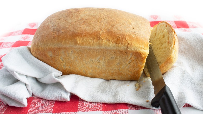 loaf of bread with heel