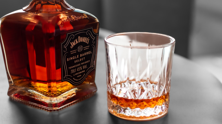 Photographed bottle and pour of Single Barrel select.