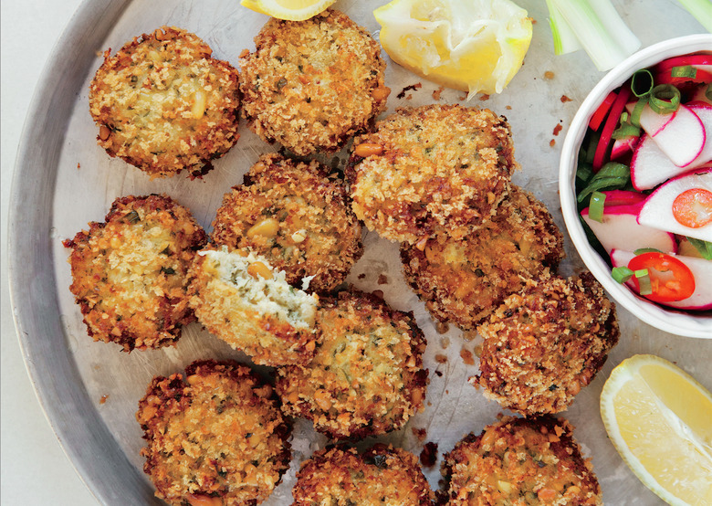 Jewish Soul Food: Crispy Fish Cakes With Pine Nuts Recipe