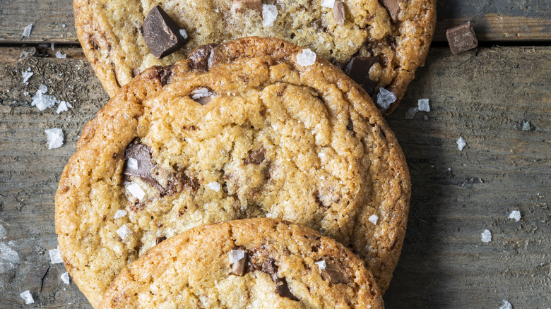 crispy chocolate chip cookies