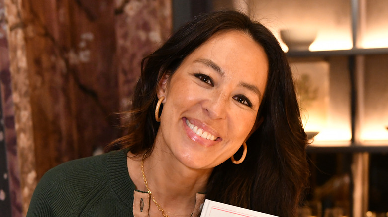 Joanna Gaines smiling