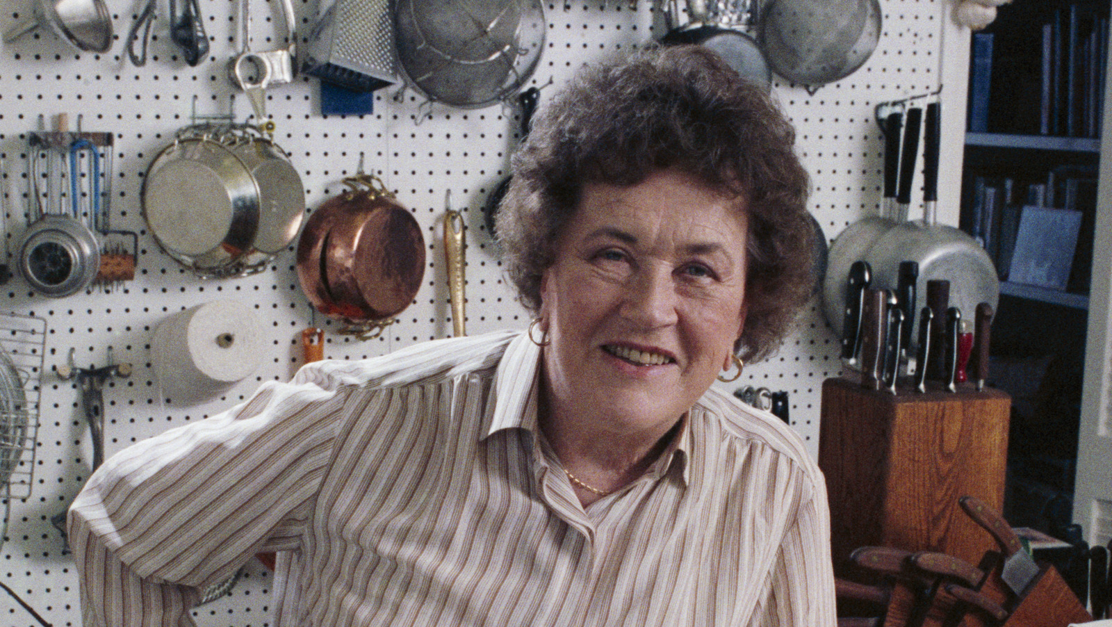 Julia Child’s Genius Advice For Substituting Shallots