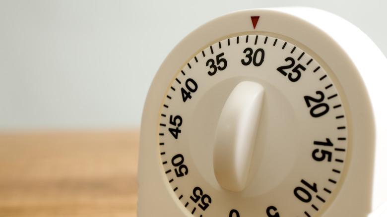Kitchen timer set to 30 minutes