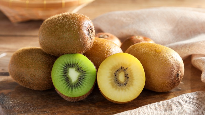 Green and gold kiwi