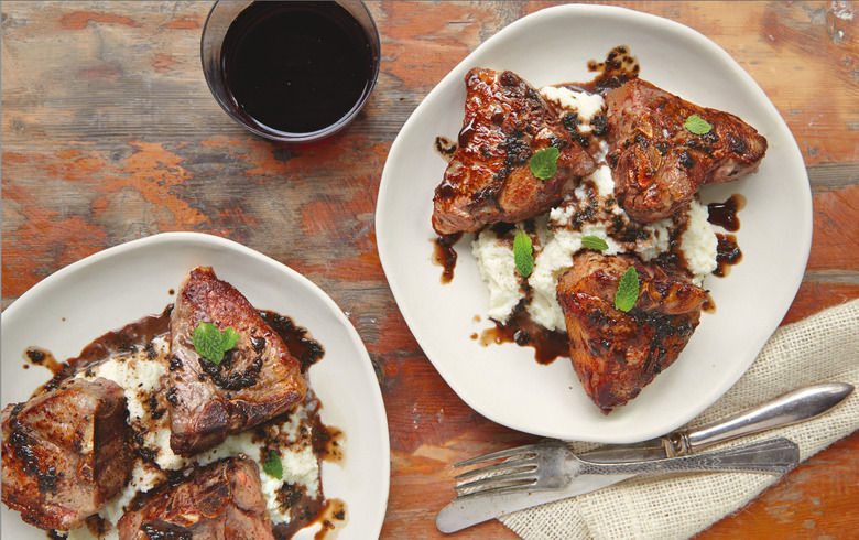 Lamb Chops With Garlic-Mint Sauce And Cauliflower Mash Recipe