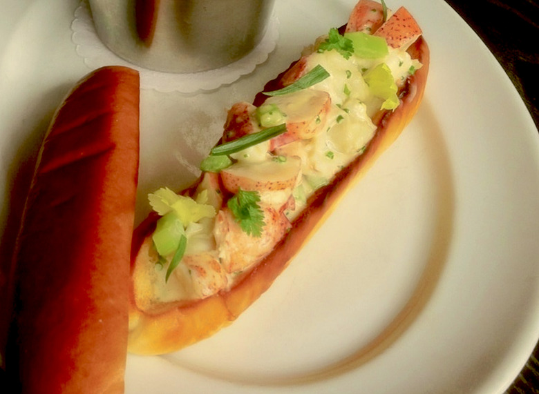 Learn Daniel Boulud's 5 Tips For The Best Possible Lobster Roll