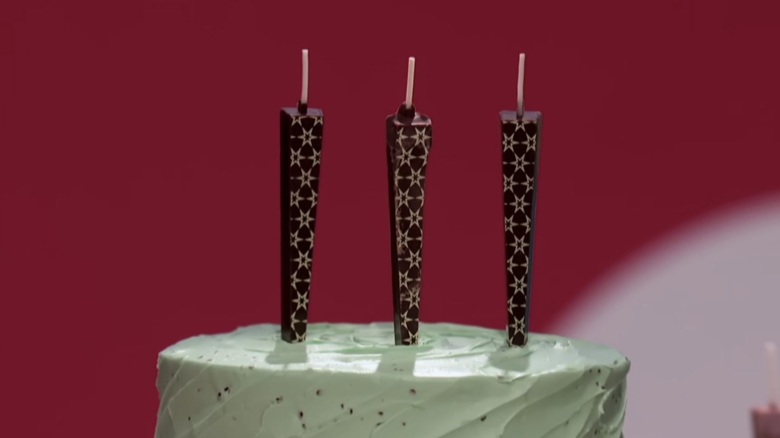 <a href="https://www.foodrepublic.com/1958803/let-them-eat-candles-shark-tank-now/" target="_blank">Let Them Eat Candles: Here’s What Happened After Shark Tank</a>