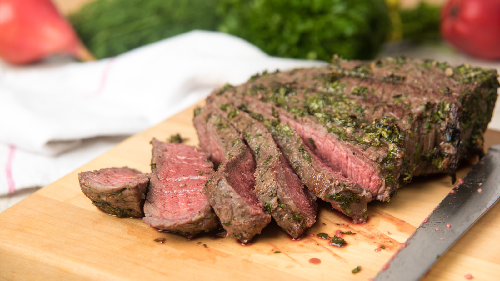 <a href="https://www.foodrepublic.com/2290342/london-broil-not-beef-cut/" target="_blank">London Broil Isn’t A Cut Of Beef</a>