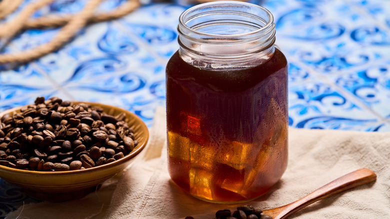 An iced coffee.