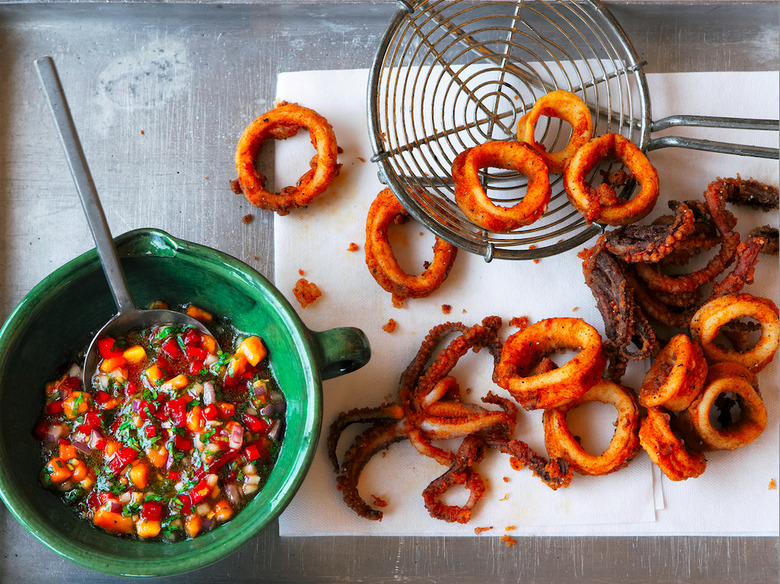 Make Salt And Pepper Squid At Home! Here's A Great Recipe.