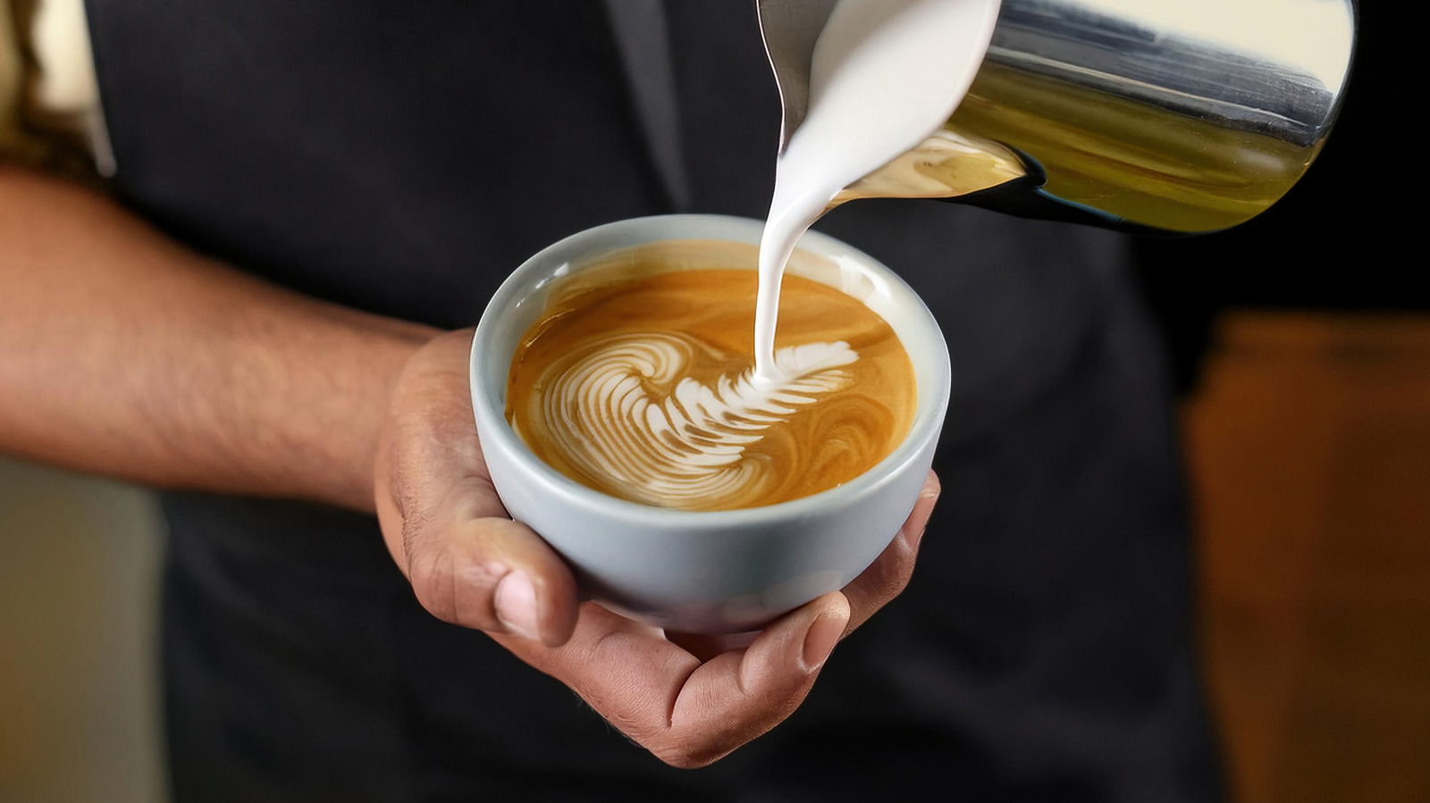 <a href="https://www.foodrepublic.com/2089190/simple-latte-mistakes-to-avoid/" target="_blank">Making Lattes At Home? Avoid These 10 Simple Mistakes</a>