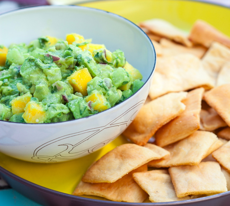 Mango-Tomatillo Guacamole Recipe