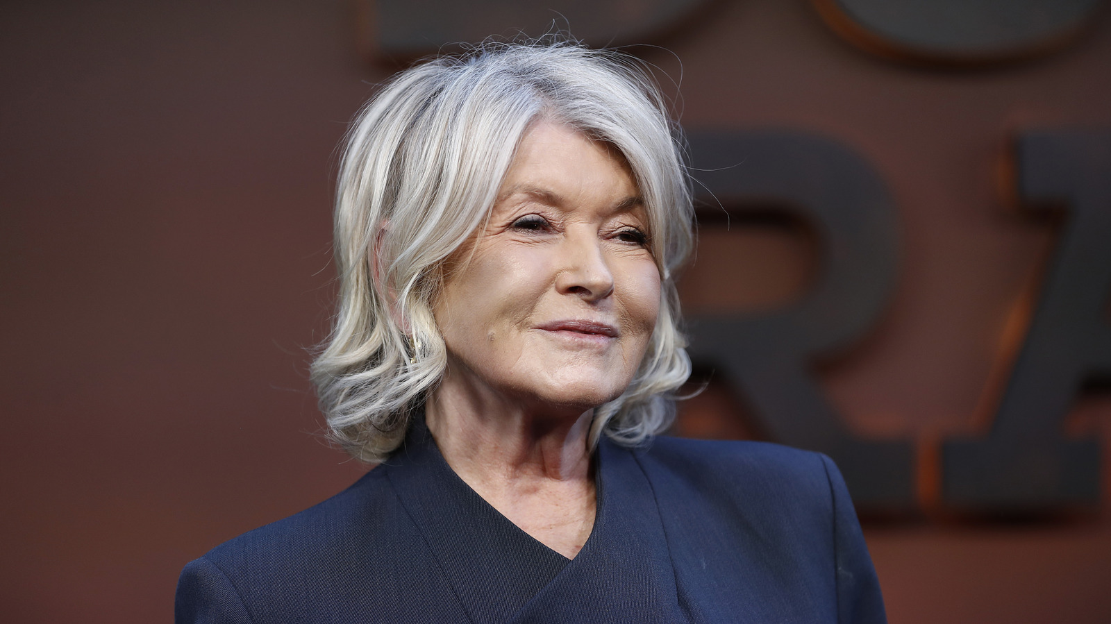<a href="https://www.foodrepublic.com/2220913/martha-stewart-hates-kitchen-appliance-deep-fryer/" target="_blank">Martha Stewart Will Probably Never Buy This Kitchen Appliance Again</a>