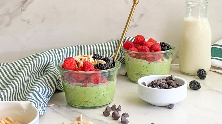 matcha overnight oats with fruit