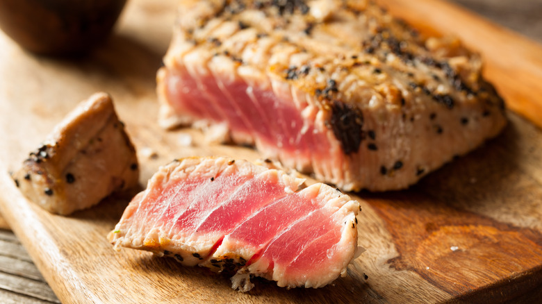 Sliced seared tuna steak