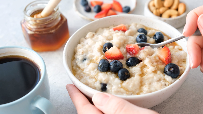 oatmeal with fruit