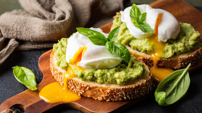 avocado toast with poached eggs