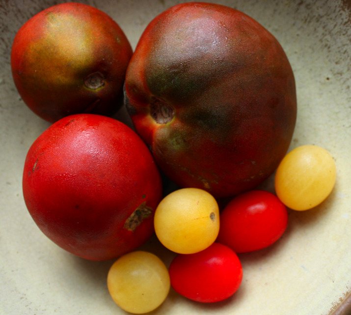 Head to your local farmers' market this weekend and stock up on heirloom tomatoes.