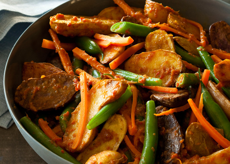 New Potato Rendang & Green Beans Recipe