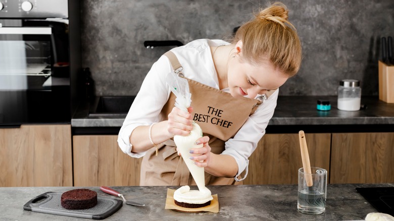 Parchment paper piping bag