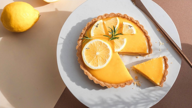 Sliced lemon pie