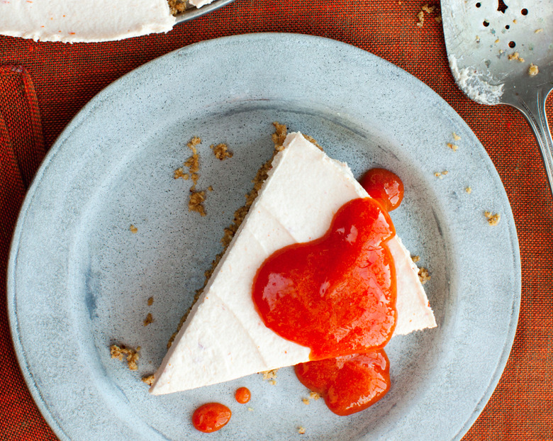 No-Bake Persimmon And Goat Cheese Cheesecake Recipe