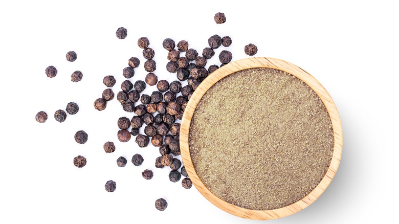 Whole and ground black pepper