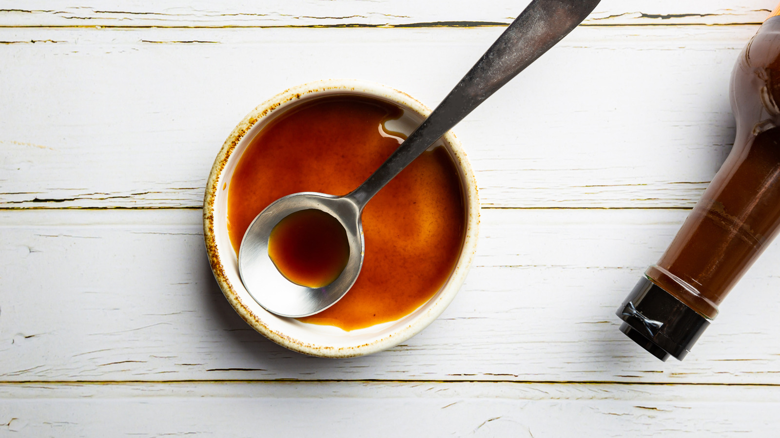 <a href="https://www.foodrepublic.com/1857146/worcestershire-sauce-substitute-3-ingredients/" target="_blank">No Worcestershire Sauce? Make A Simple Substitute Combining 3 Common Ingredients</a>