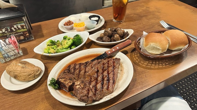 steak dinner at Cattlemen's Steakhouse