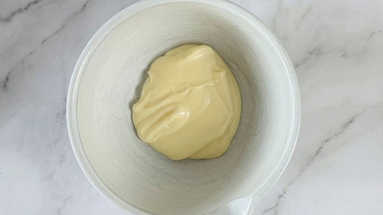 Mayonnaise in bowl