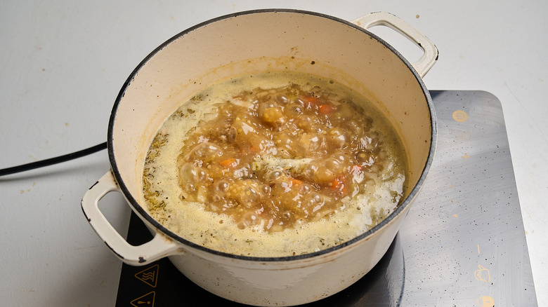 boiling pasta in pot