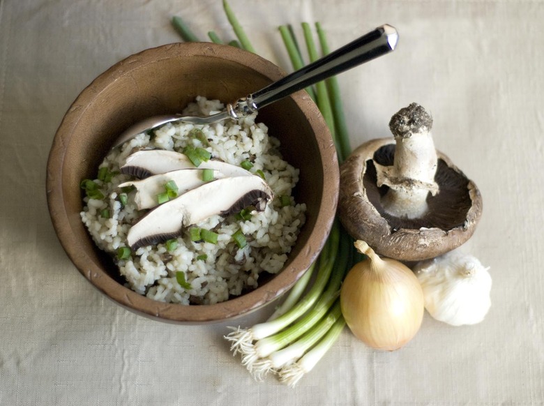 Pentoshi mushrooms in garlic butter