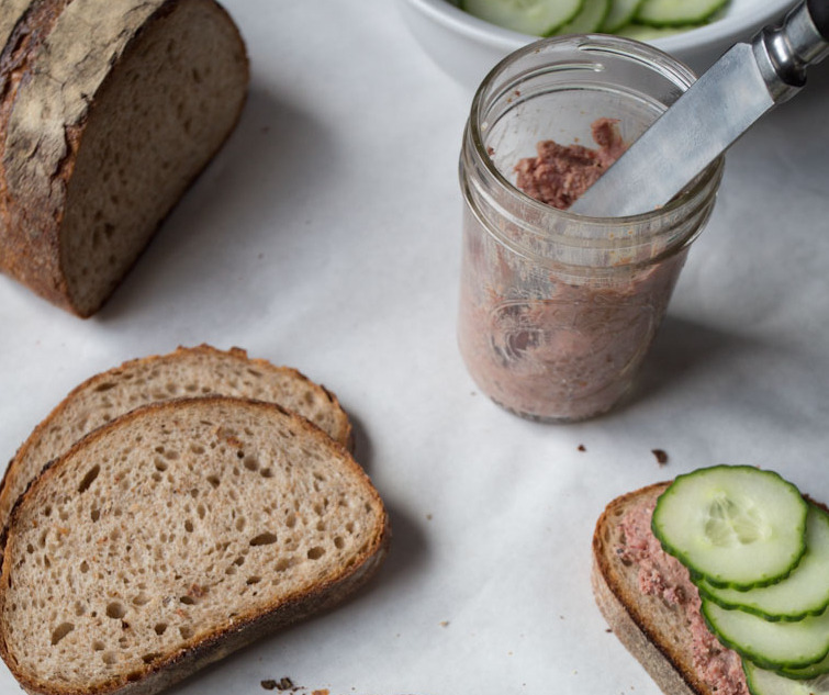 All you need to complete this liverwurst experience is a loaf of good bread and fresh vegetables.