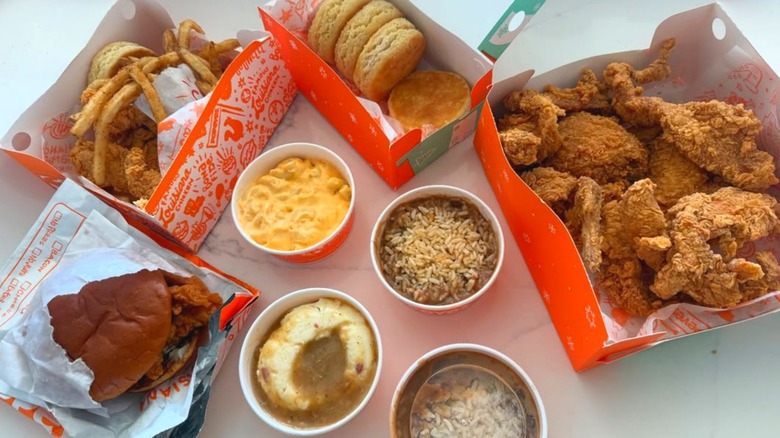 A Popeyes meal, including mashed potatoes and gravy
