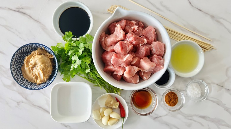 pork satay peanut sauce ingredients