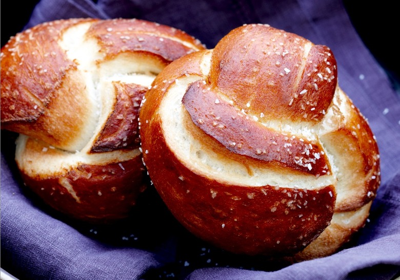 Pretzel Bread Rolls Recipe