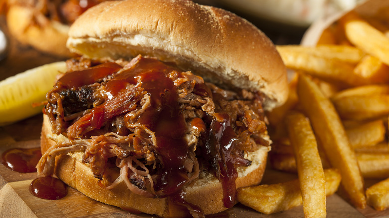 pulled pork sandwich with fries