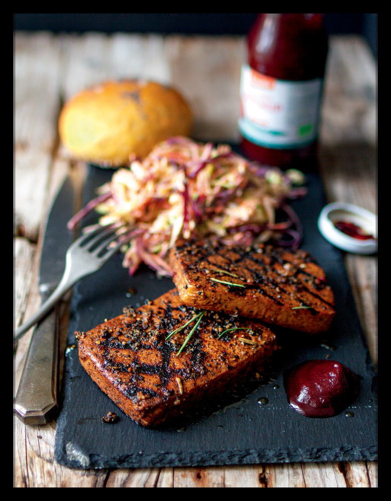 Peppered Tofu Steaks