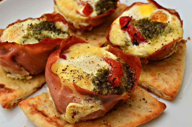 Prosciutto Egg Cups Recipe