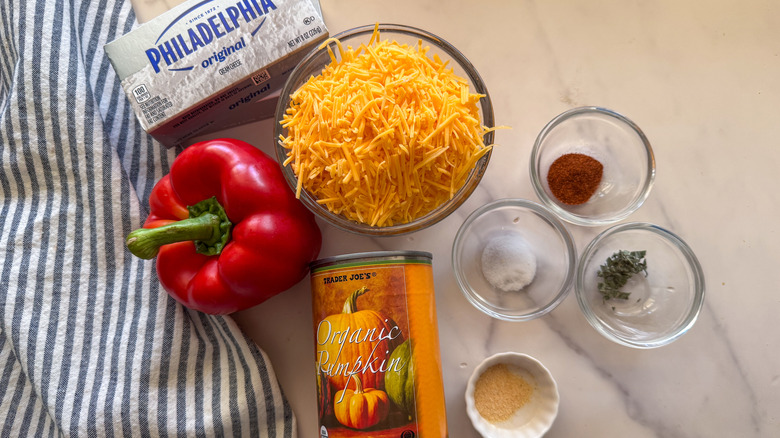 Pumpkin cheese ball recipe ingredients