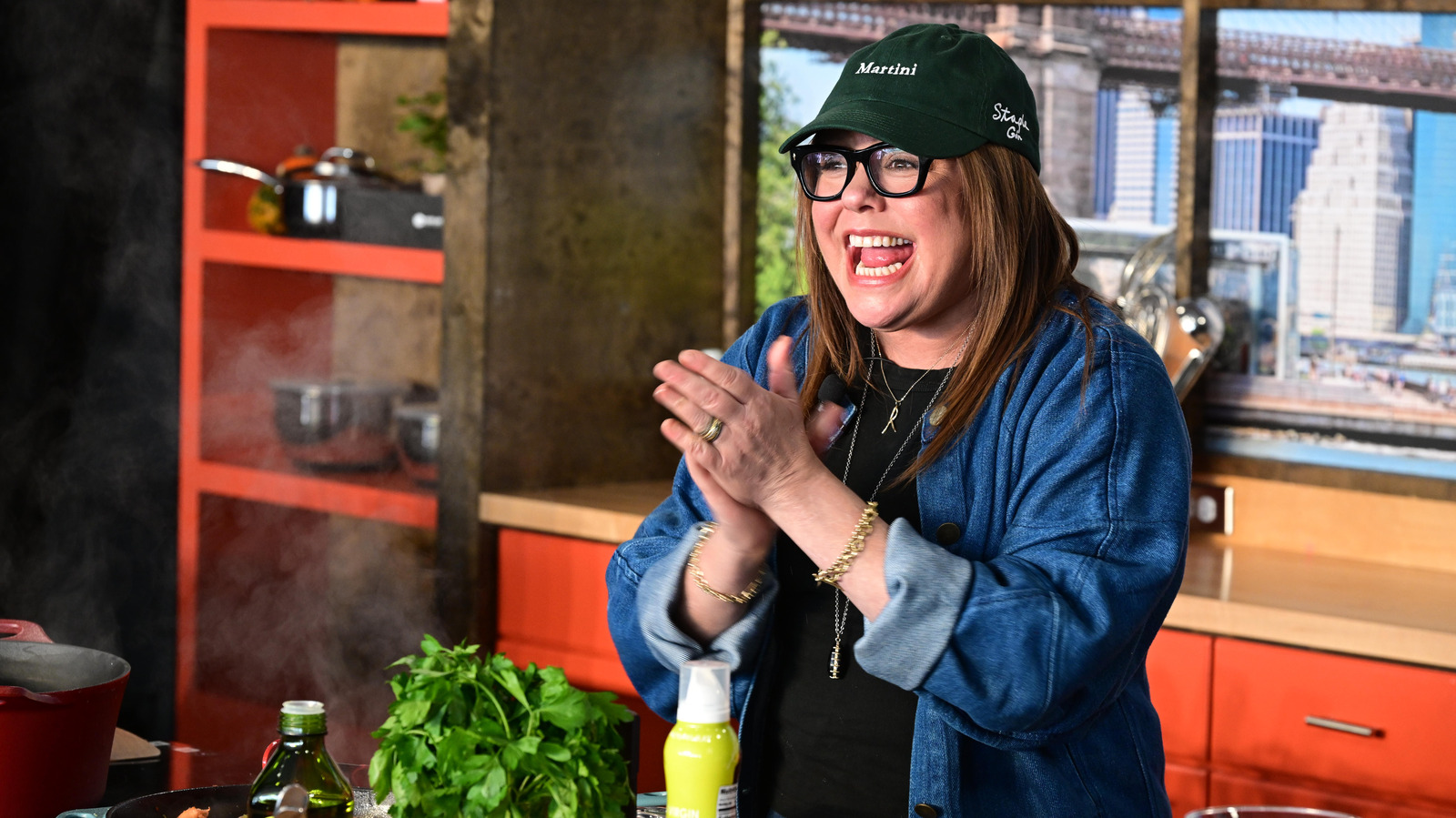 The Basic Ratio Rachael Ray Uses For Her Dressings