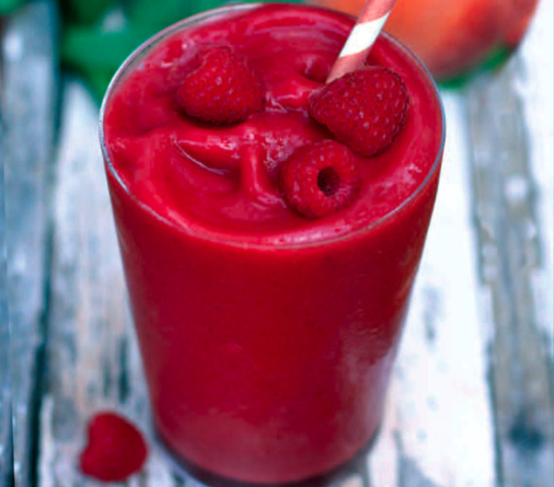 Raspberry Peach Smoothie Recipe